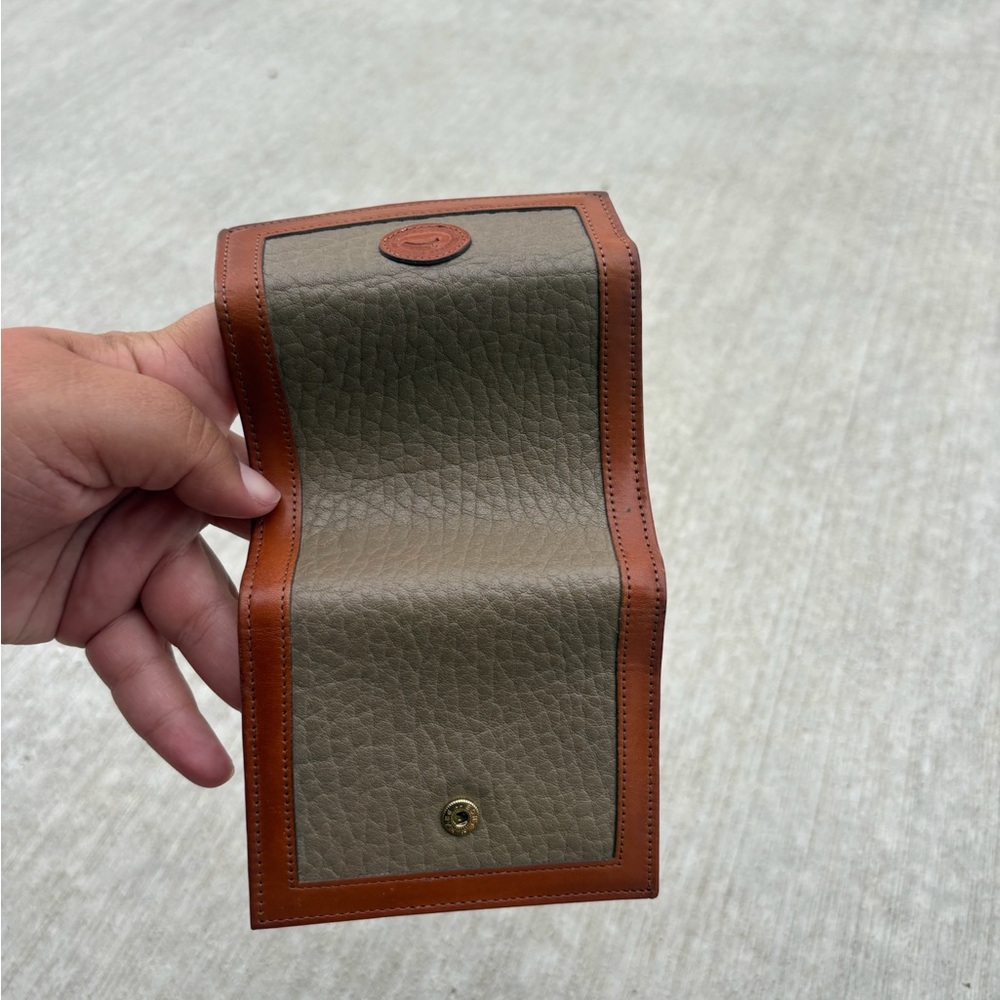 Dooney & Bourke Vintage Trifold Wallet Brown Tan Leather Made in USA - Picture 6 of 6